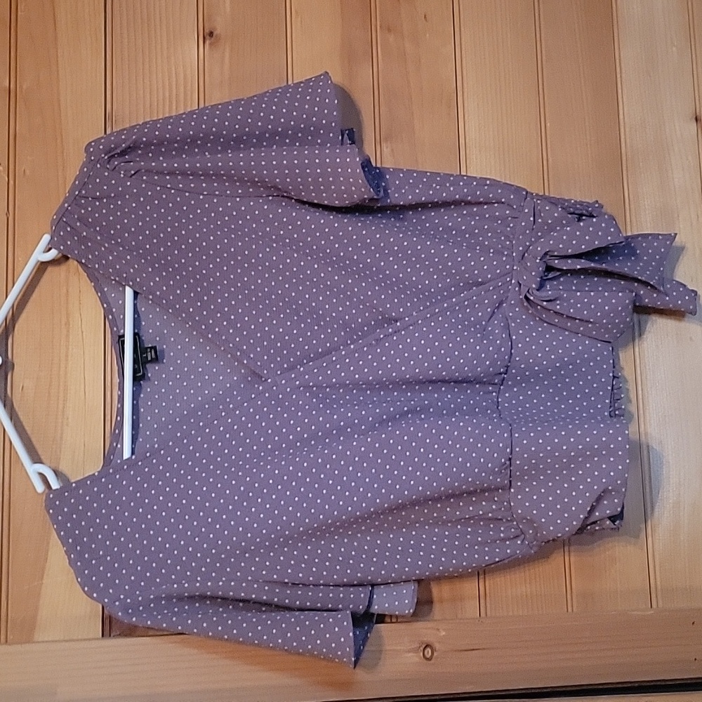 OLM v neck shirt